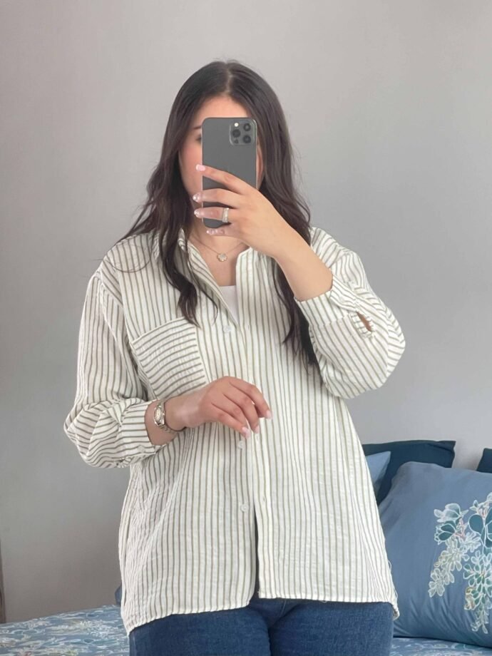 ⁦Chemise a rayures⁩ - الصورة ⁦4⁩